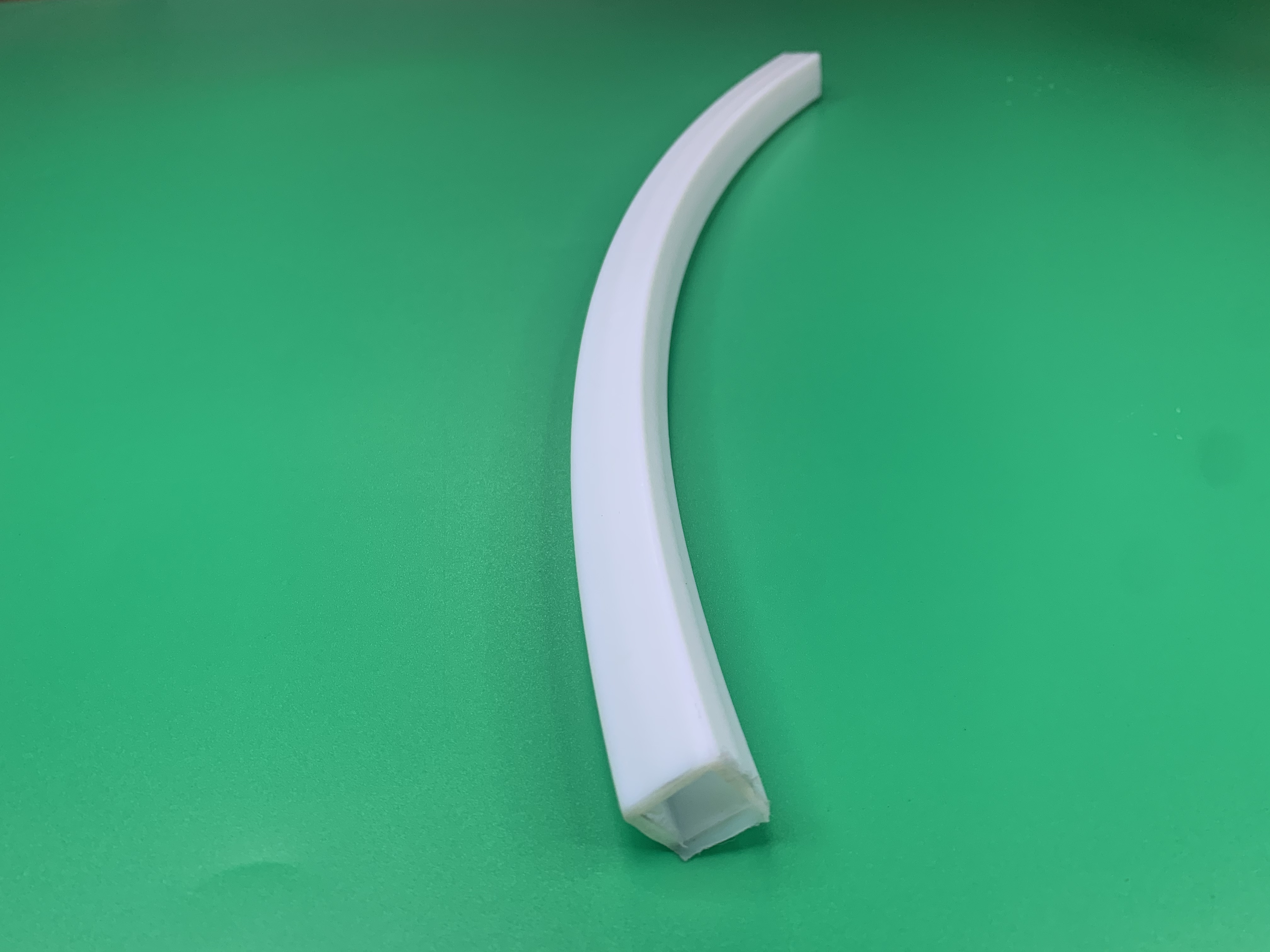 �F�����׹�